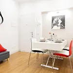 Apartament Ges House *