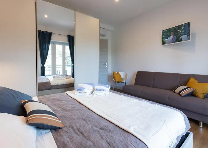 Ges House * Roma